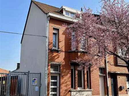 huis te koop in ekeren met 4 slaapkamers