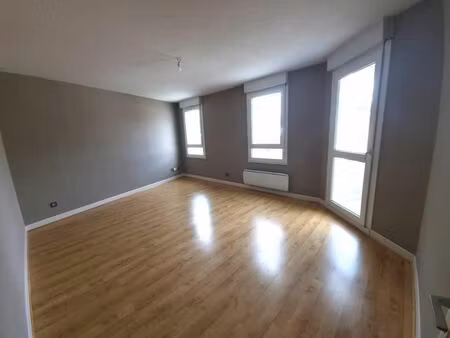 location appartement 3 pièces 76 m² à toulouse (31000)