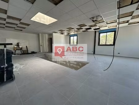 location bureaux 170 m²