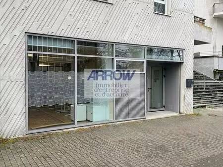 location bureaux 180 m²