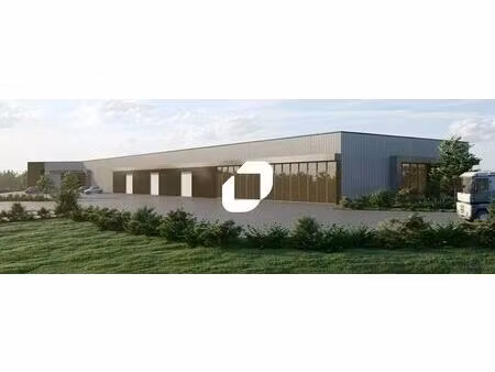 vente local d'activités 750 m² à 3 100 m²