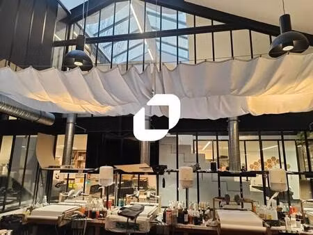 vente local d'activités 175 m²