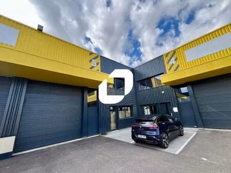 vente local d'activités 481 m²