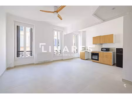 vente appartement 3 pièces 54m2 marseille 6eme (13006) - 270000 € - surface privée