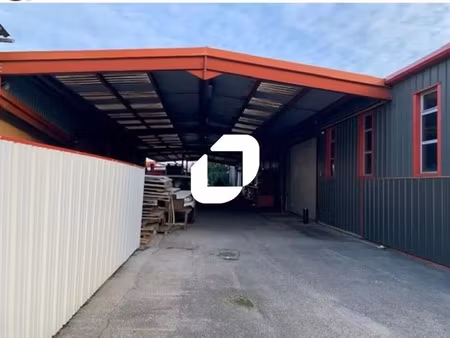 vente local d'activités 260 m² à 3 164 m²