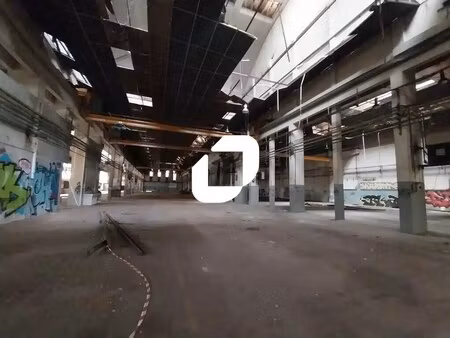 vente local d'activités 4 387 m²