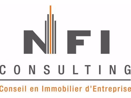 location local d'activités 798 m²