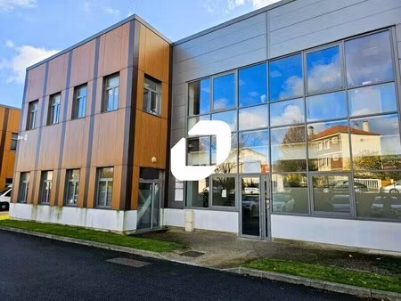 location local d’activités saint denis 93380 375m² à 2115m²