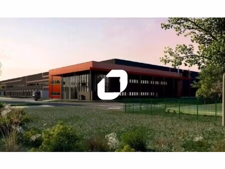 location entrepôt 47 528 m² à 103 158 m²