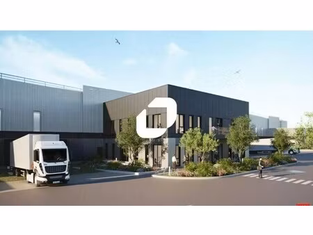 location entrepôt 8 790 m² à 17 590 m²