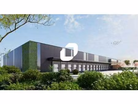 location entrepôt 5 114 m²