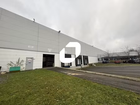 location local d’activités lieusaint 77127 3883m²