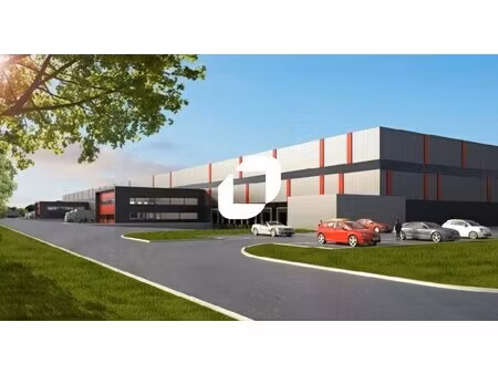 location entrepôt 12 000 m² à 25 710 m²