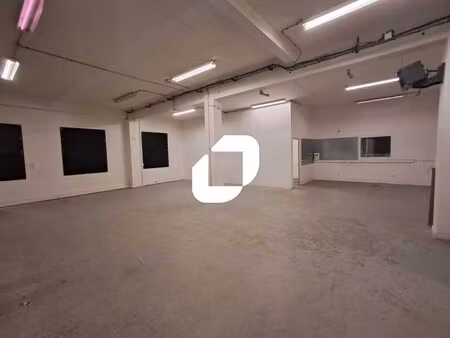 location local d’activités clichy 92110 457m²