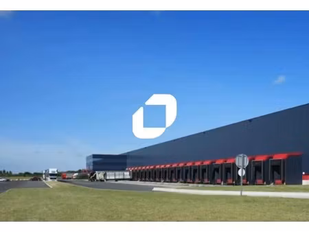 location entrepôt 4 173 m² à 18 722 m²