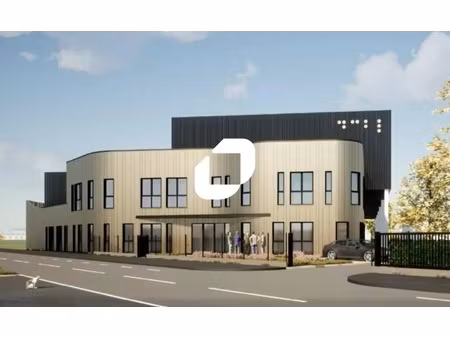 location local d'activités 5 402 m²