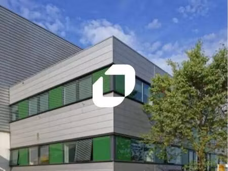 location entrepôt 8 088 m² à 16 353 m²