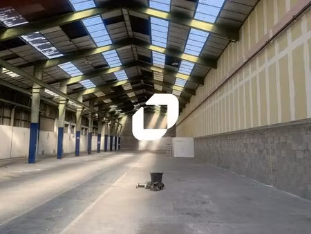 location local d’activités villeurbanne 69100 1212m²