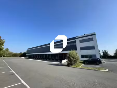 location entrepôt chilly mazarin 91380 6897m²