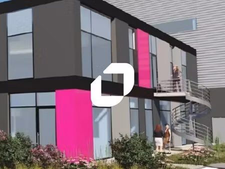 location entrepôt 24 865 m²