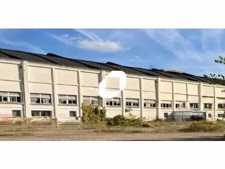 location local d’activités givors 69700 1811m² à 4387m²