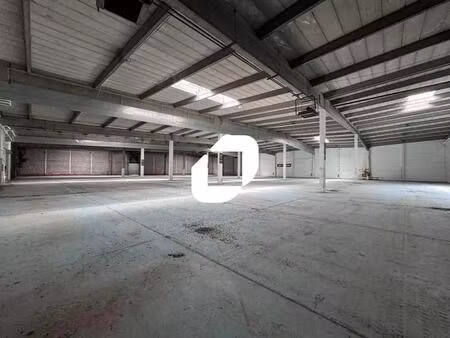 location entrepôt amiens 80080 4000m²