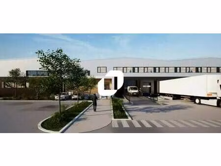 location entrepôt 6 822 m²