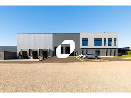 location entrepôt corbas 69960 1247m² à 6061m²
