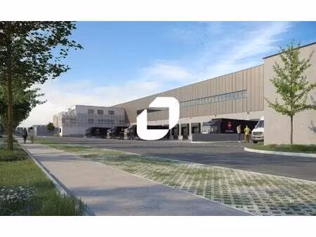 location entrepôt loon plage 59279 10000m² à 86840m²