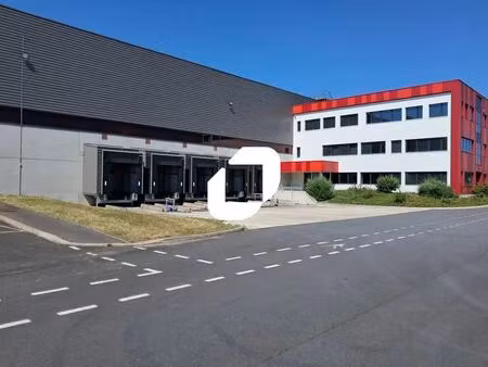 location entrepôt mer 41500 6000m² à 18903m²