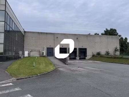 location entrepôt templemars 59175 12665m²