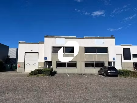 location local d'activités 363 m² à 2 289 m²