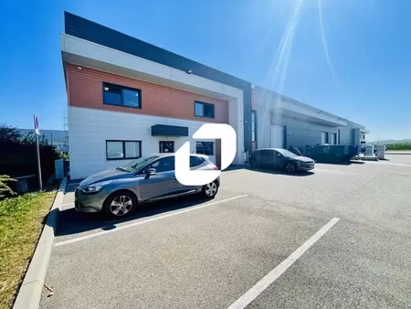 location local d’activités jonage 69330 841m²