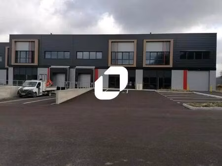 location local d'activités 365 m² à 5 529 m²