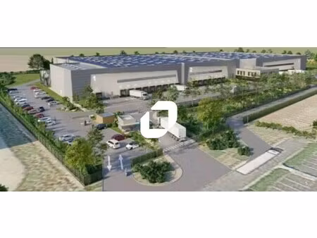 location entrepôt 11 990 m² à 26 321 m²