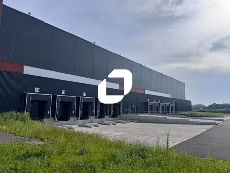 location entrepôt 4 900 m² à 20 047 m²