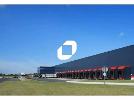 location entrepôt 4 515 m² à 10 115 m²