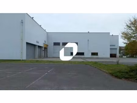 location entrepôt 2 163 m² à 5 313 m²
