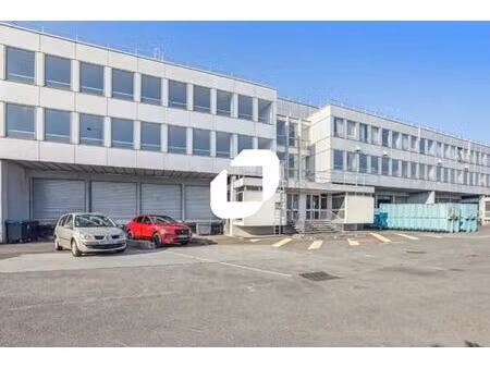 location entrepôt orly 94310 1583m² à 8804m²