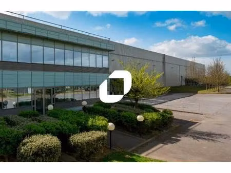 location entrepôt saint witz 95470 15704m²