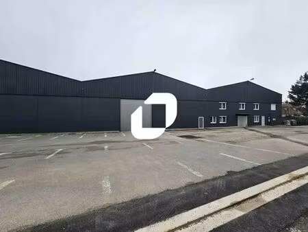 location local d’activités le mesnil amelot 77990 5533m²