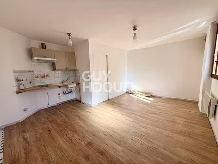 epone - appartement 2 pièces 29.75 m2
