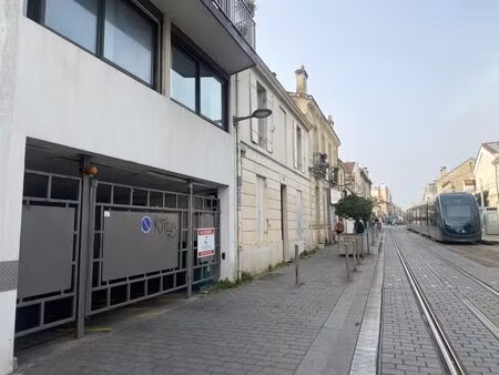 vente garage 8 m² bordeaux (33000)