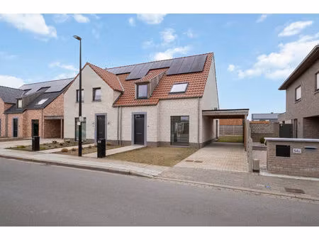 huis te koop in oostkamp met 3 slaapkamers