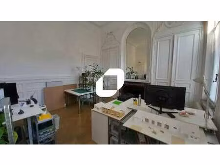 location bureaux 47 m²