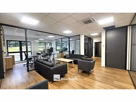 location bureaux 204 m²