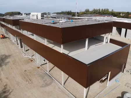 commercieel te koop in halen