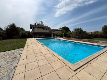 vente maison 5 pièces 210 m² biganos (33380)