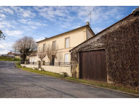 vente maison 7 pièces 271 m² cadillac-sur-garonne (33410)