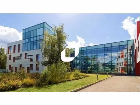 location bureaux 402 m² à 1 953 m²